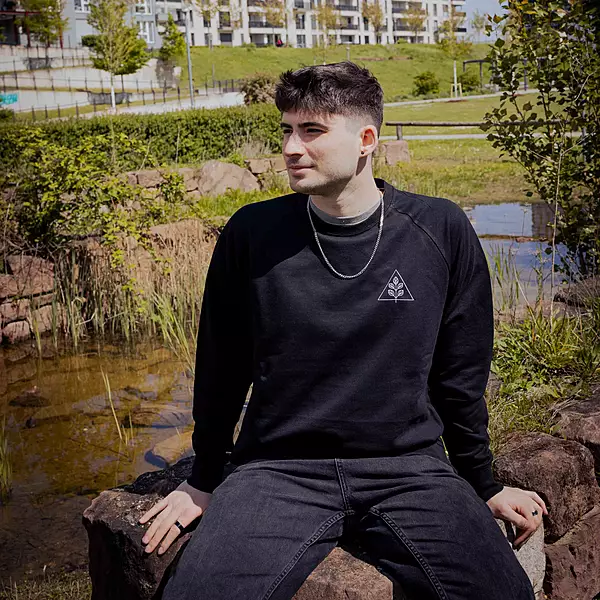 Tri Leaf Crewneck