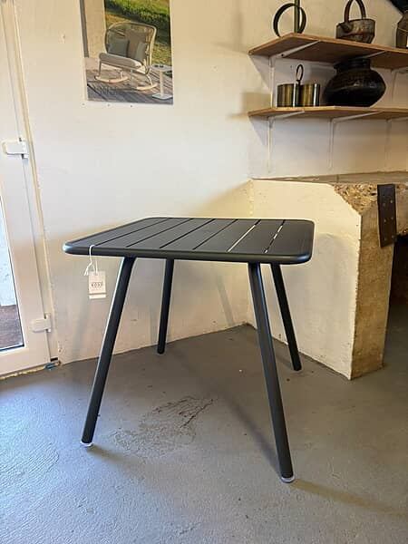Luxembourg Square Table 4 Legs Anthracite-Floor Stock