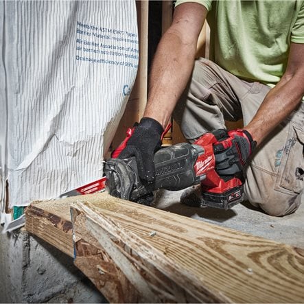 Milwaukee M18 FUEL™ реципрочна пила