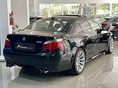 BMW M5 E60 BMW M5 E60