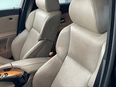 BMW M5 E60 BMW M5 E60