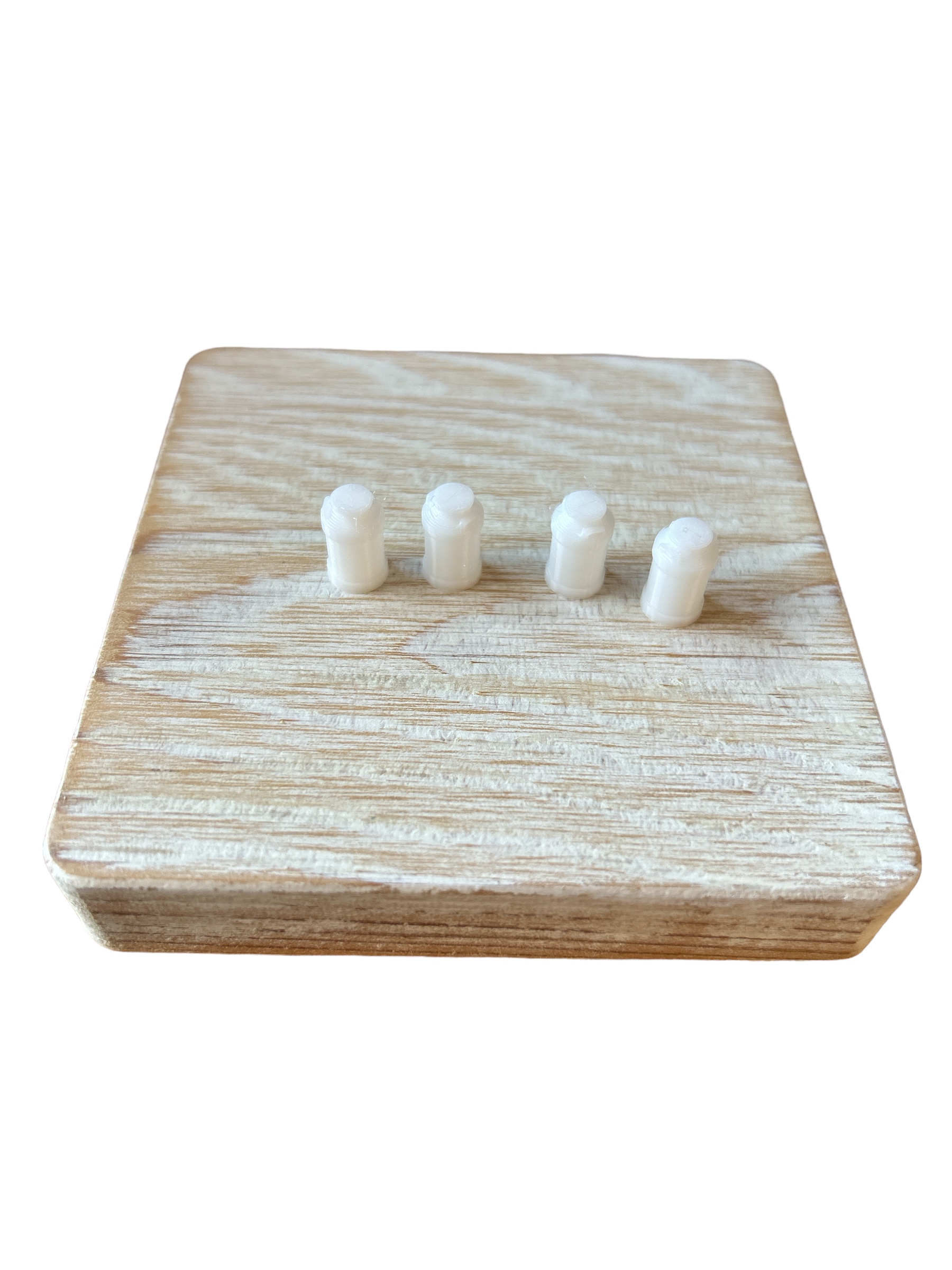 Mumfy's Scenic Accessories - Milk Churns