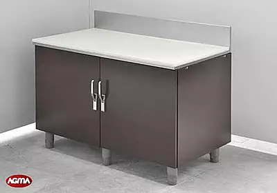 136 - Banco da incasso 1200x700x840mm, piano polietilene