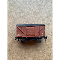 Hornby dublo 12T box Van B757051