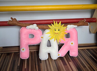 Ръчно изработени имена и надписи от филц – по поръчка Ръчно изработени имена и надписи от филц – по поръчка