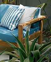 Linear DS Two-Seater Settee Linear DS Two-Seater Settee