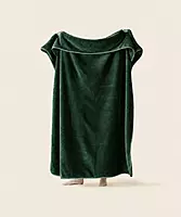 WARO par Plaids Cocooning - Plaid Cosy Monochrome Vert Cyprès WARO par Plaids Cocooning - Plaid Cosy Monochrome Vert Cyprès