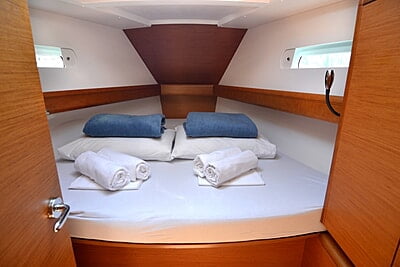 Sailing Camp for Teens in Italy