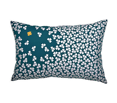 Trefle Cushion 68x44