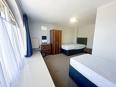 English & Outdoor Adventure