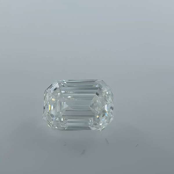Emerald Cut Diamond
