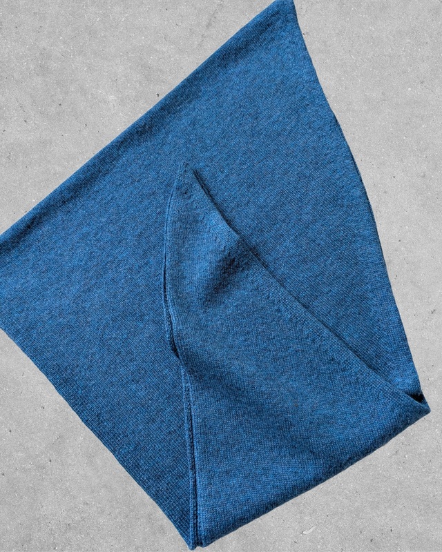 Triangle Cachemire - bleu paon