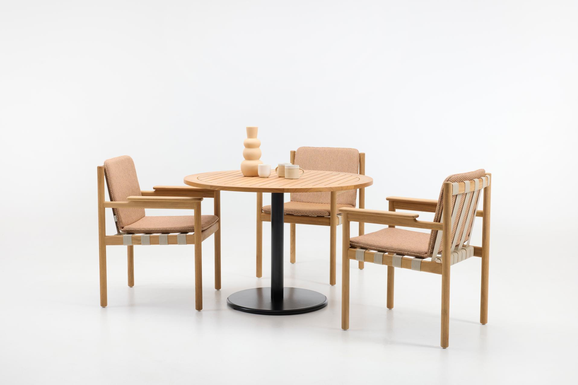Oda Dining Chair