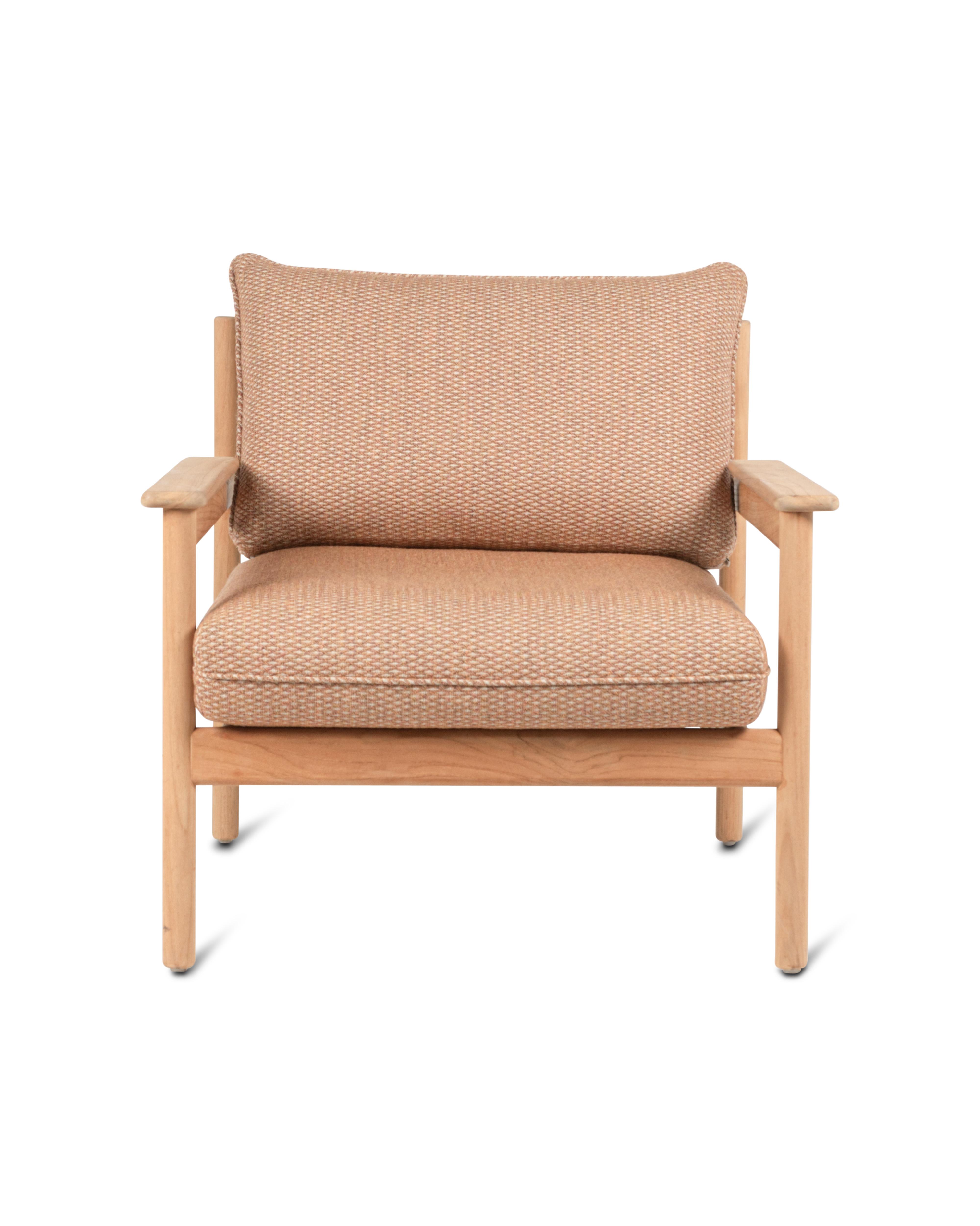 Oda Lounge Chair