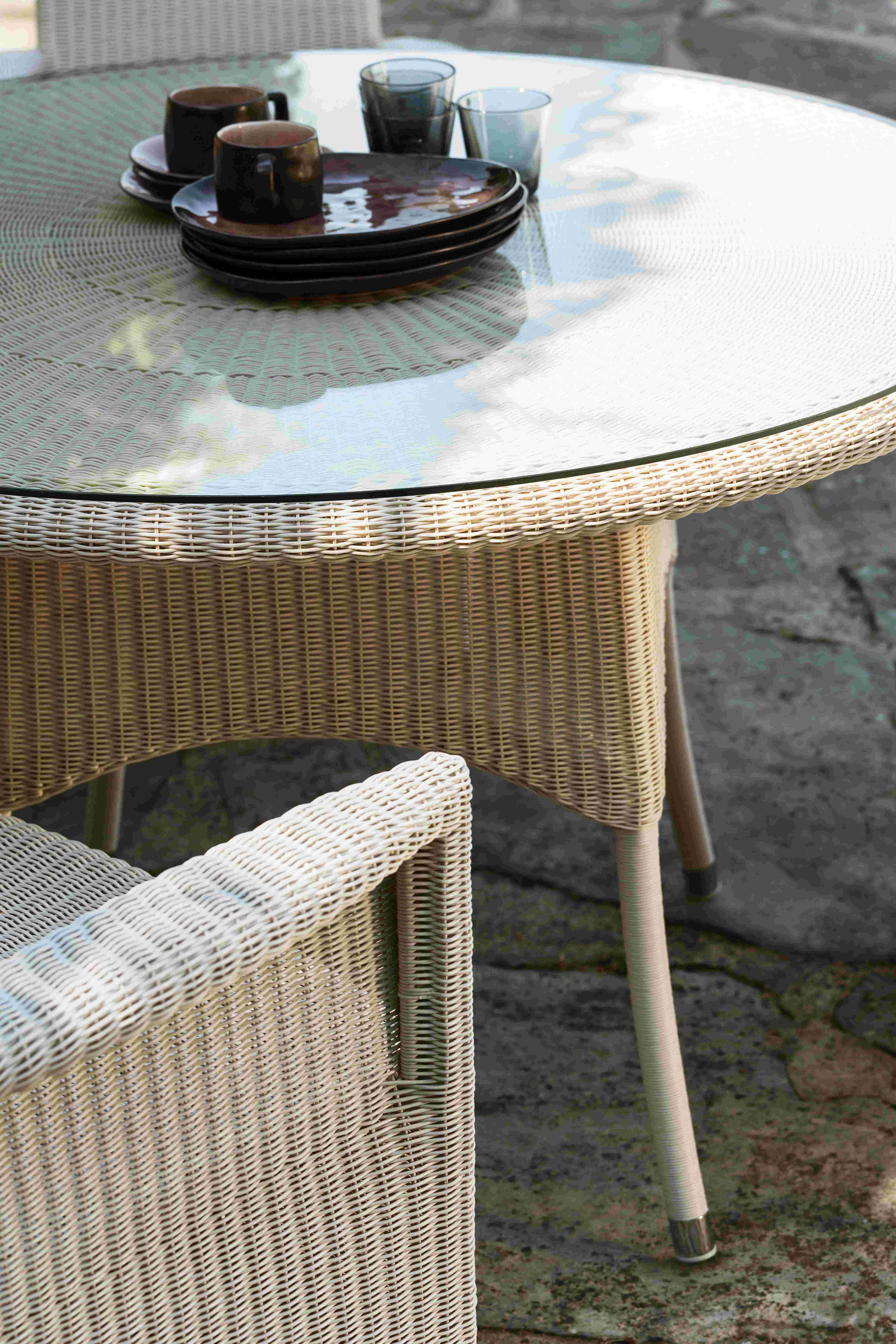 Safi Dining Table D120cm Safi Dining Table D120cm