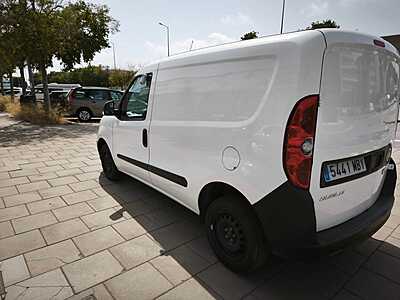 FIAT DOBLO FURGÓN 1.6 105 CV