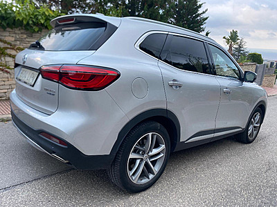 MG HS 1.5T GDI PHEV LUXURY