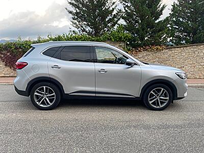 MG HS 1.5T GDI PHEV LUXURY
