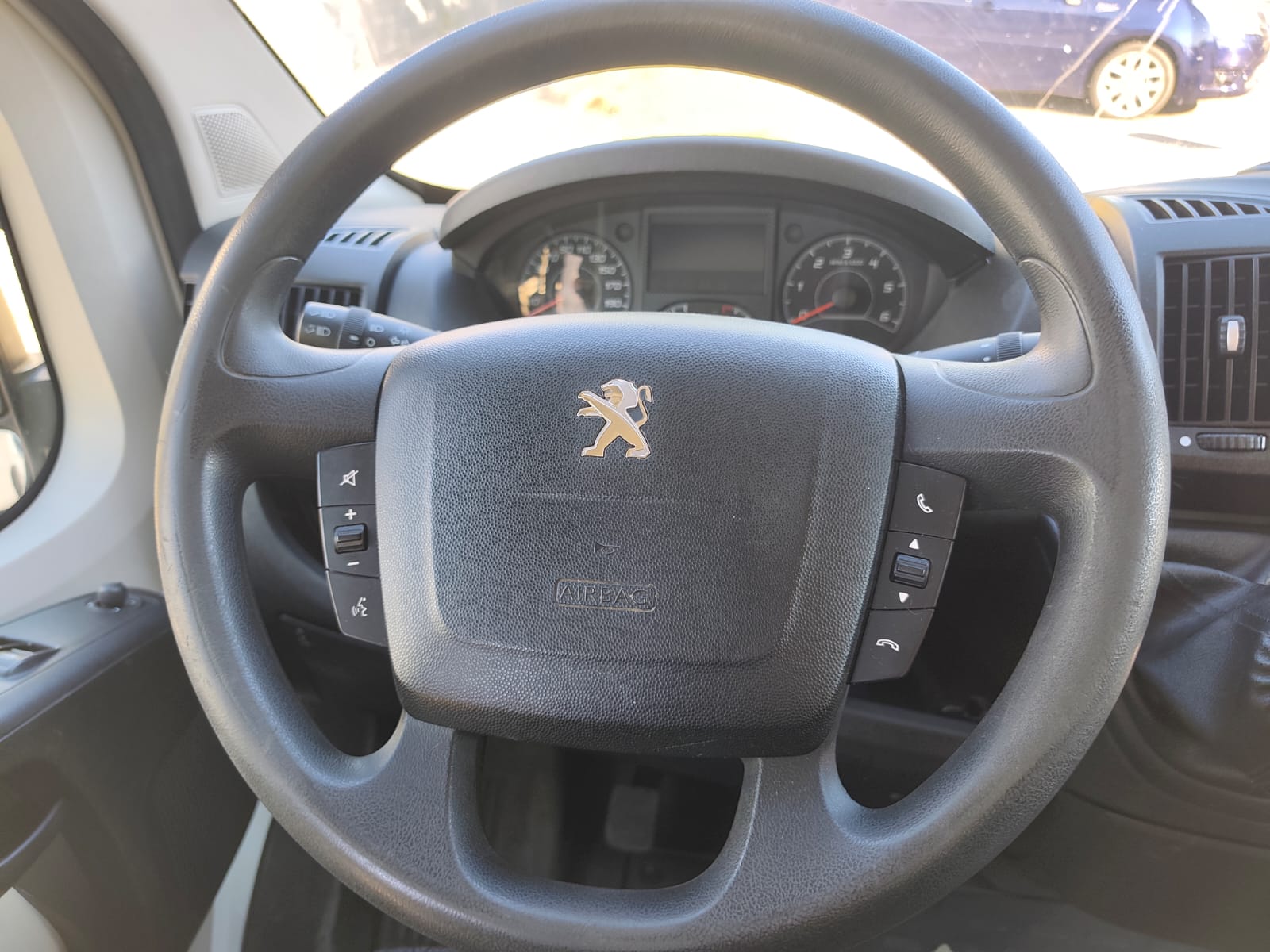 PEUGEOT BOXER DOBLE CABINA CAJA ABIERTA 2.0 130CV PEUGEOT BOXER DOBLE CABINA CAJA ABIERTA 2.0 130CV