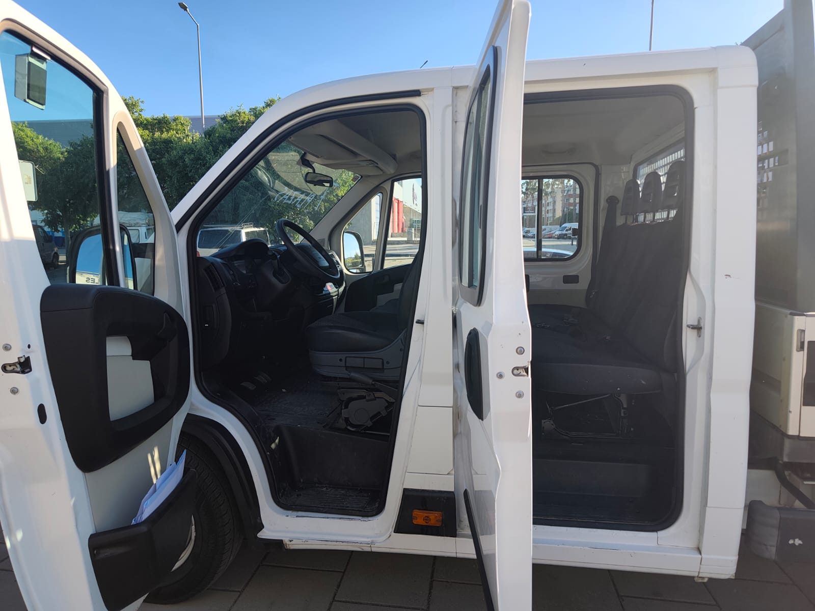 PEUGEOT BOXER DOBLE CABINA CAJA ABIERTA 2.0 130CV PEUGEOT BOXER DOBLE CABINA CAJA ABIERTA 2.0 130CV