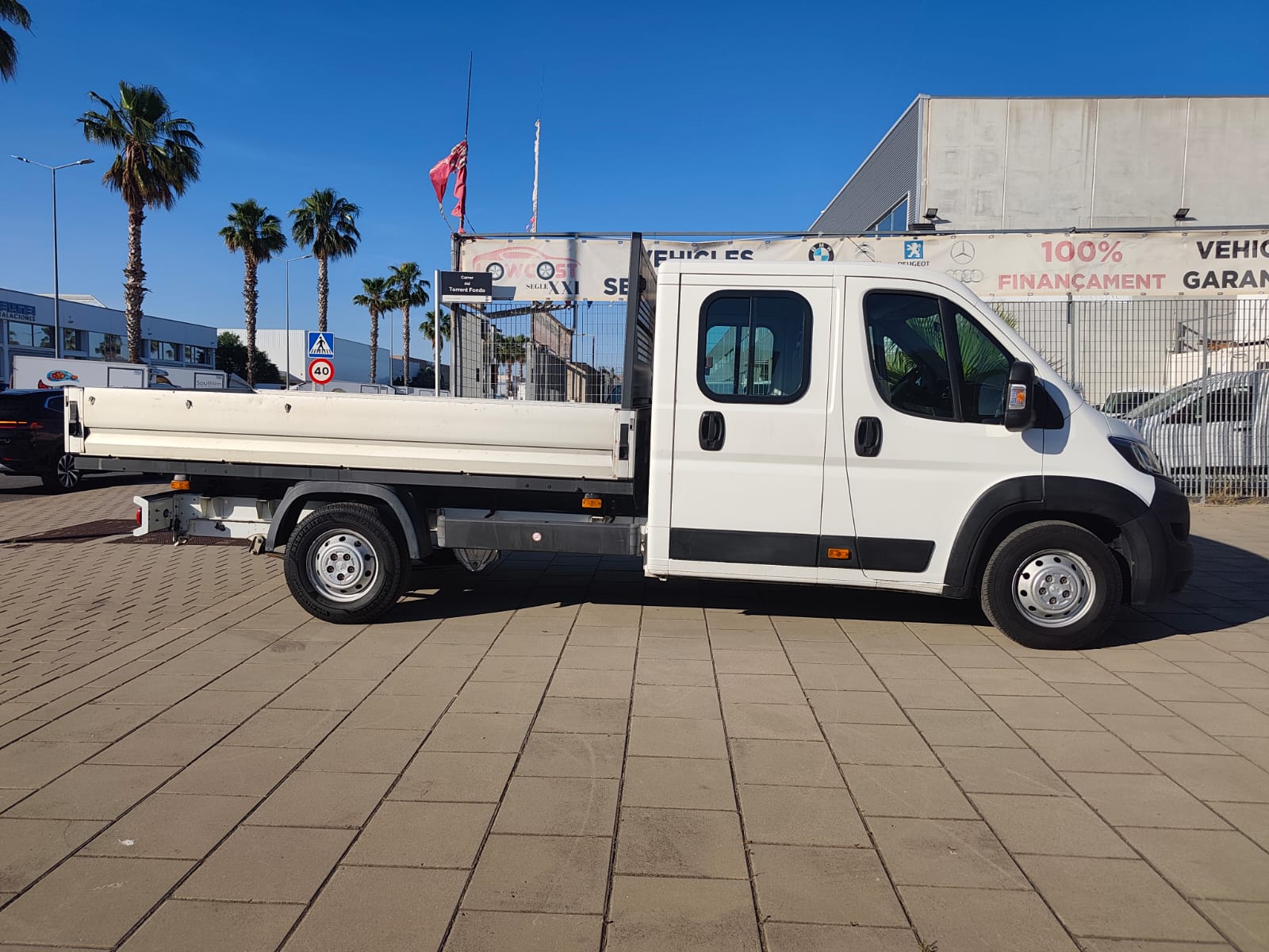 PEUGEOT BOXER DOBLE CABINA CAJA ABIERTA 2.0 130CV PEUGEOT BOXER DOBLE CABINA CAJA ABIERTA 2.0 130CV