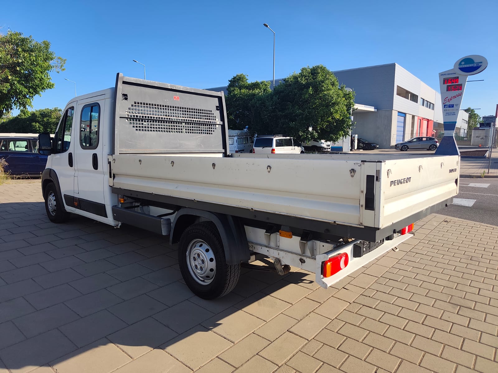 PEUGEOT BOXER DOBLE CABINA CAJA ABIERTA 2.0 130CV PEUGEOT BOXER DOBLE CABINA CAJA ABIERTA 2.0 130CV