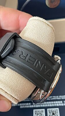1292101-PRD - Panerai - PAM01384 (AM Clasp)
