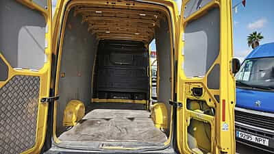 VOLKSWAGEN CRAFTER FURGÓN L3 H2 2.0 140 CV VOLKSWAGEN CRAFTER FURGÓN L3 H2 2.0 140 CV