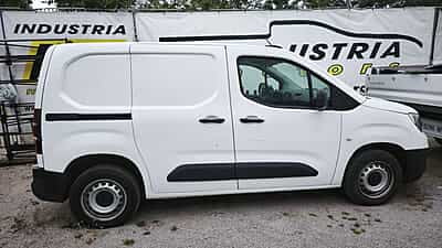 OPEL COMBO FURGÓN 1.5 102 CV