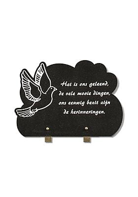 Klein granieten grafsteentje met duif Klein granieten grafsteentje met duif