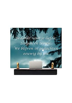 Glazen gedenksteentje met tekst Glazen gedenksteentje met tekst