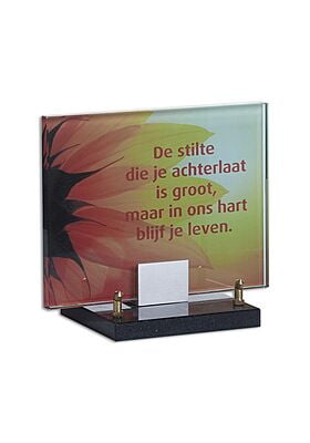 Glazen gedenkplaatje op sokkel Glazen gedenkplaatje op sokkel