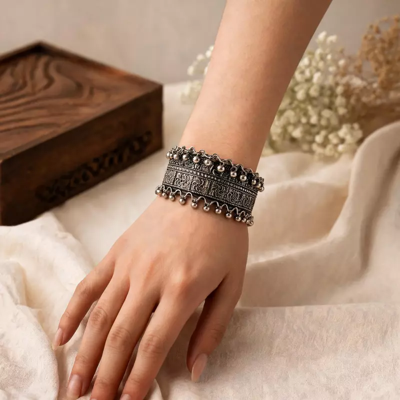 The Royal-Heritage Oxidized Ghungroo Cuff