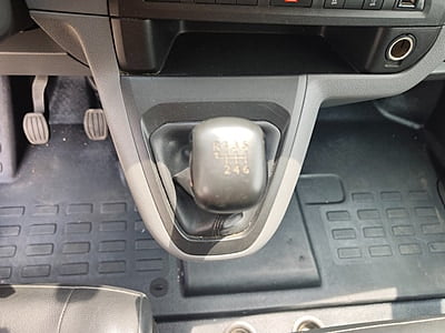 PEUGEOT EXPERT FURGÓN 3 PLAZAS 1.5 102 CV