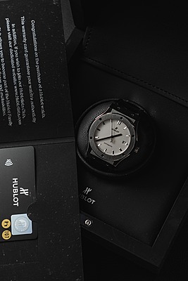 11553 - Hublot - 511.N.2611.LR - Serviced & Polished- Card & Box