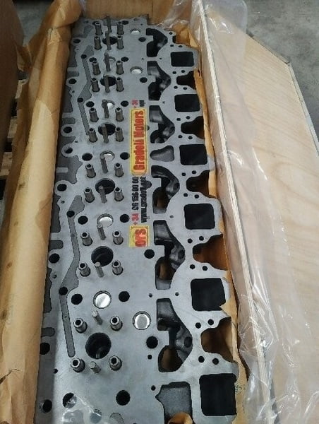 CYLINDER HEAD 3406 BARE - CULATA CON ASIENTOS Y GUÍAS