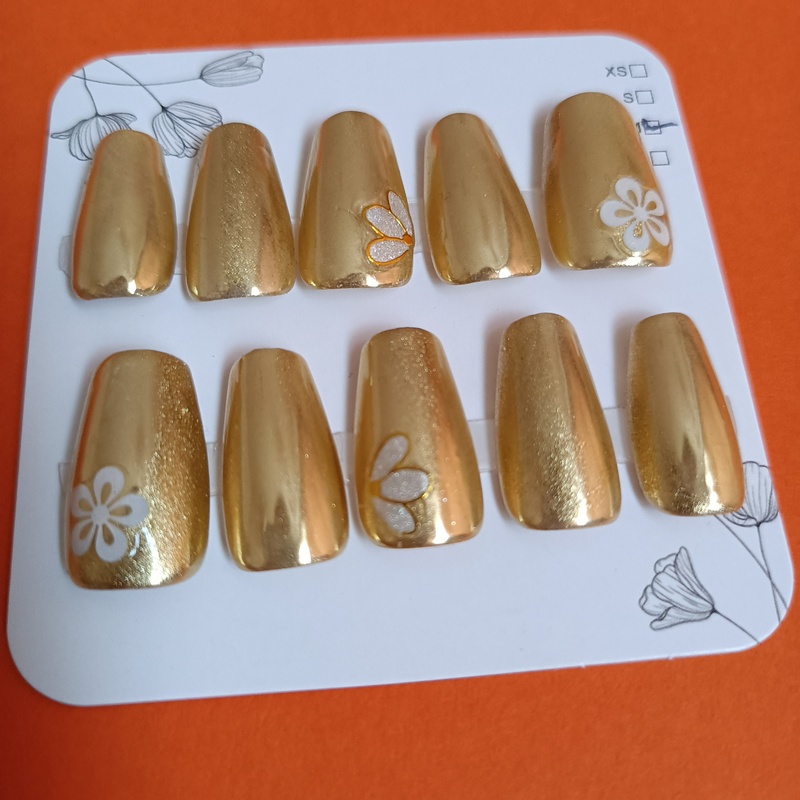 Golden Chrome with white flower