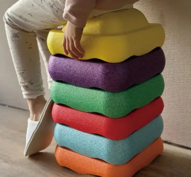 Цветни камъни за баланс тип Stepping Stones комплект от 3 части Цветни камъни за баланс тип Stepping Stones комплект от 3 части