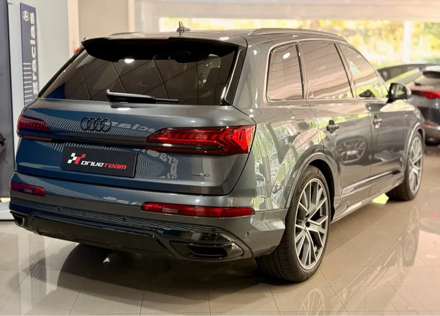 AUDI Q7 50TDI