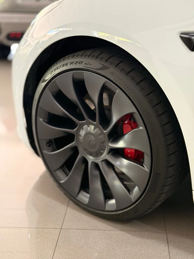 TESLA MODEL 3 PERFORMANCE TESLA MODEL 3 PERFORMANCE