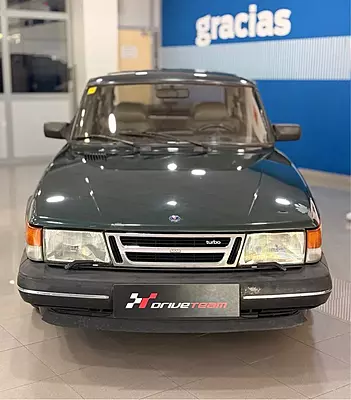 SAAB 900i T 16v SAAB 900i T 16v