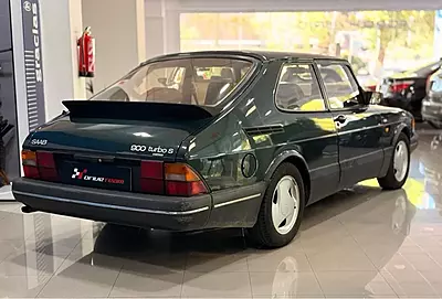 SAAB 900i T 16v SAAB 900i T 16v