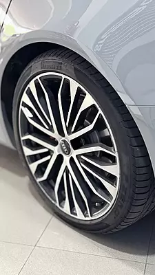 AUDI A6 30TDI Competition AUDI A6 30TDI Competition