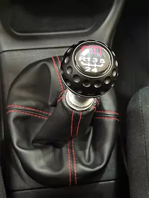 VOLKSWAGEN GOLF GTI VOLKSWAGEN GOLF GTI