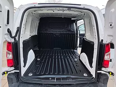 PEUGEOT PARTNER FURGÓN 1.5 102 CV