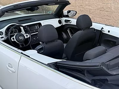 VOLKSWAGEN BEETLE CABRIO VOLKSWAGEN BEETLE CABRIO