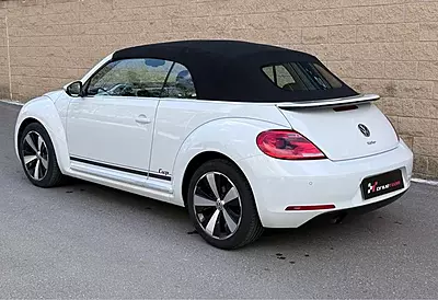 VOLKSWAGEN BEETLE CABRIO VOLKSWAGEN BEETLE CABRIO
