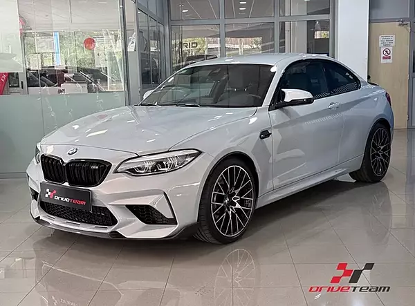 BMW M2 Competition 411CV