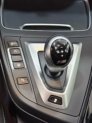 BMW M2 Competition 411CV