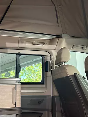 VOLKSWAGEN CALIFORNIA